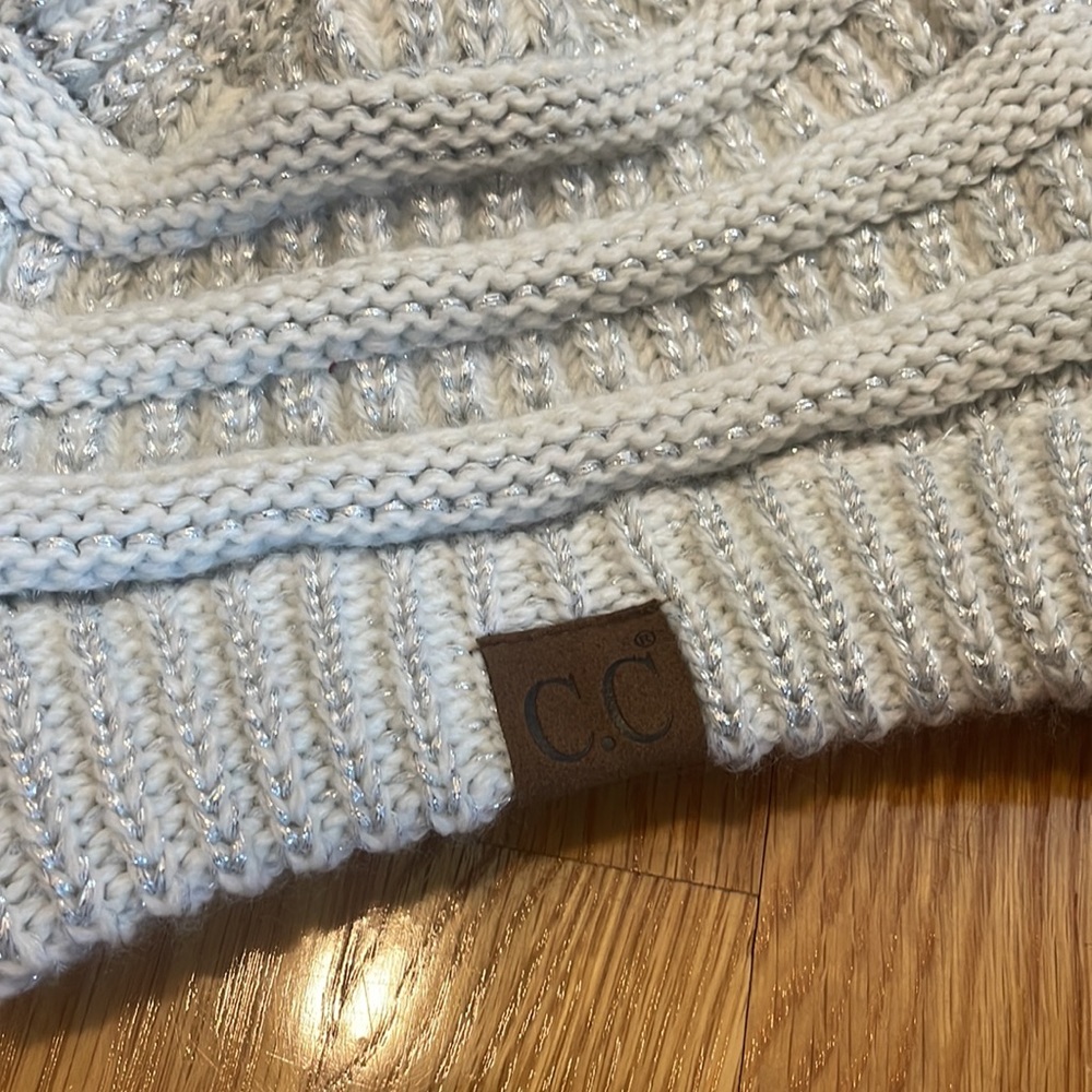 CC beanie - Picture 2 of 2